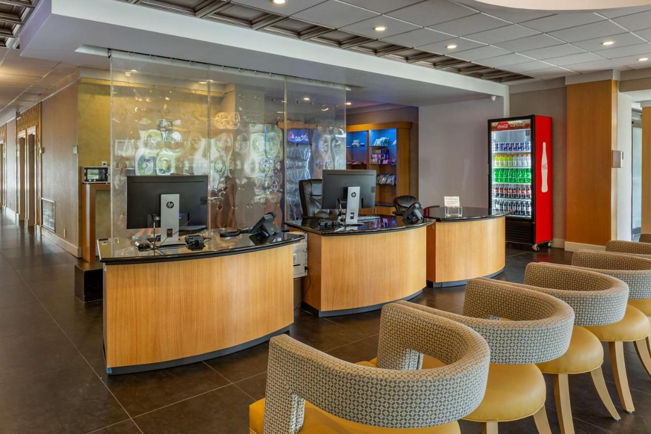 Best Western Plus University Inn Winston-Salem Bagian luar foto